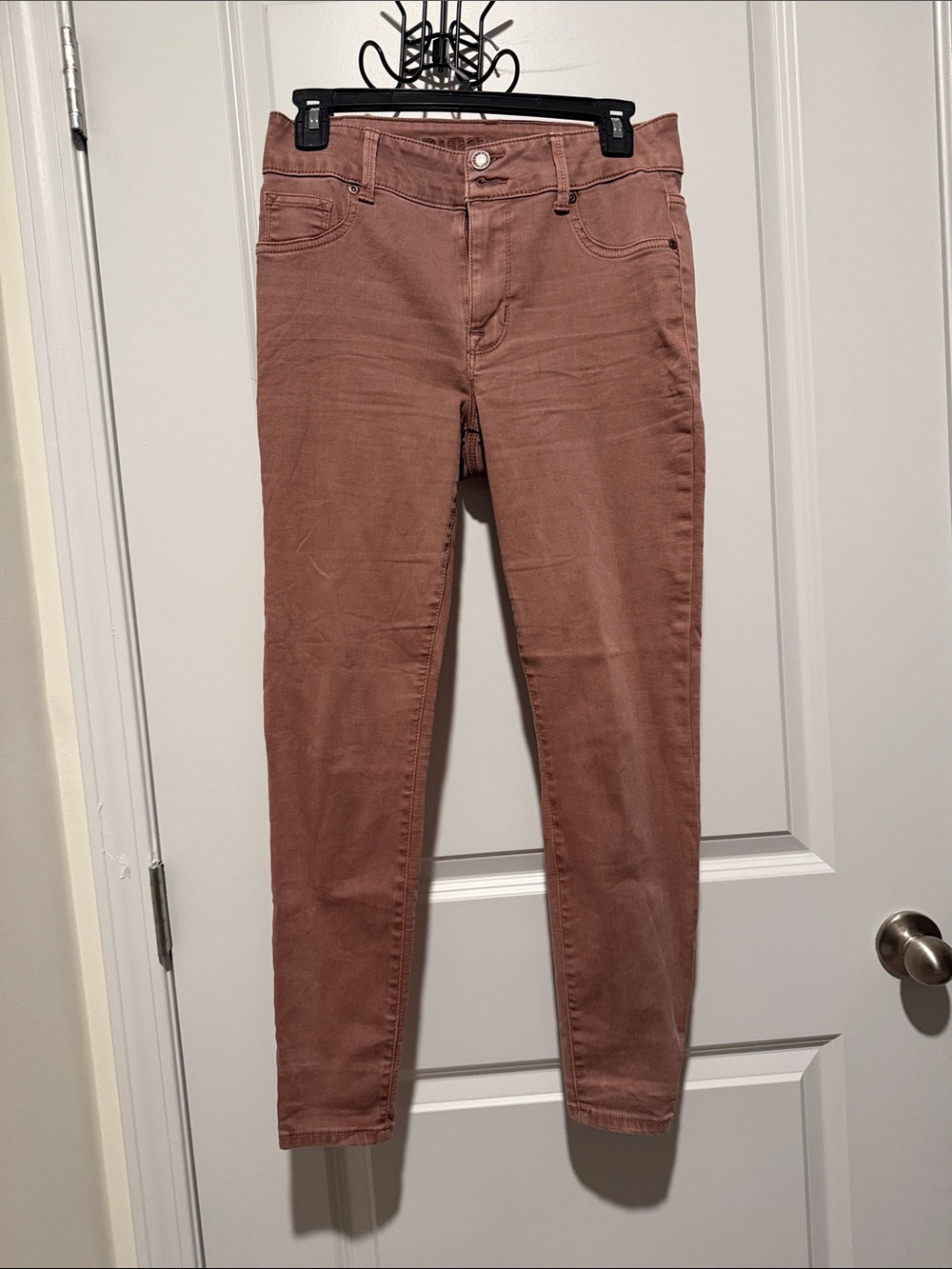 Maurices Mauve-Brown Skinny Jeans size small short
